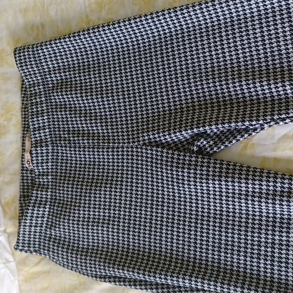 Pants - Picture 2 of 3